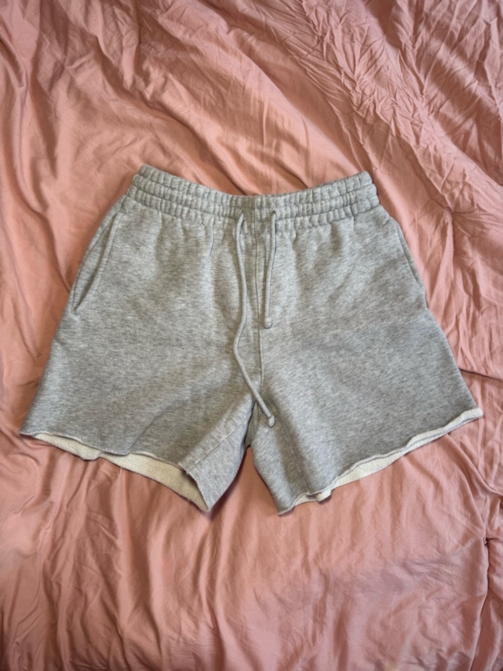 Aritzia TNA Cozy AF fleece shorts